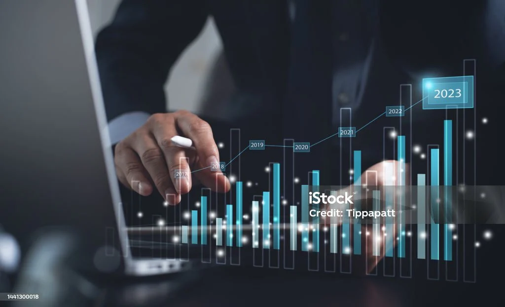 Strategi Berdasarkan Statistik Tiga Bulan Terakhir